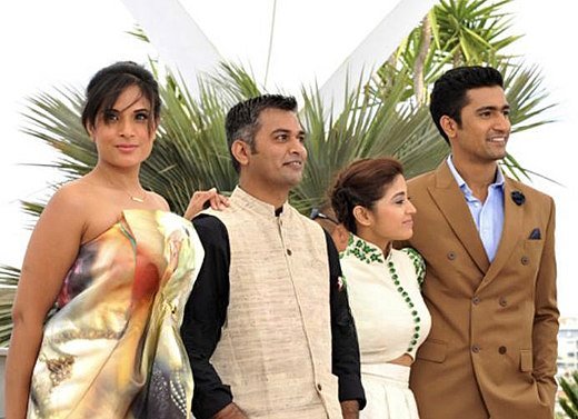 Team_Masaan_at_the_Cannes_Film_Festival VICKY KAUSHAL: THE MOST VERSATILE ACTOR IN NEW AGE BOLLYWOOD